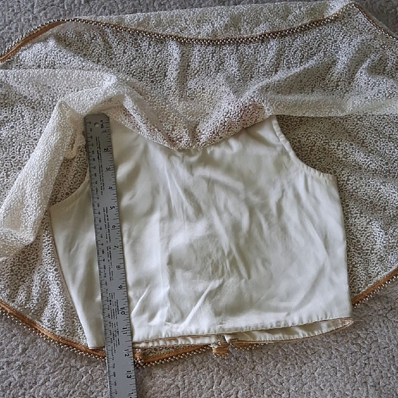 Ami Cream Cape with Pink and Gold Floral Details - Picture 5 of 6